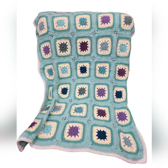 Granny Square Crochet Baby Blanket - Picture 1 of 4